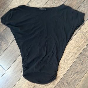 Medium black tunic